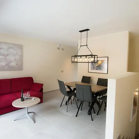 Apartament Comelico *